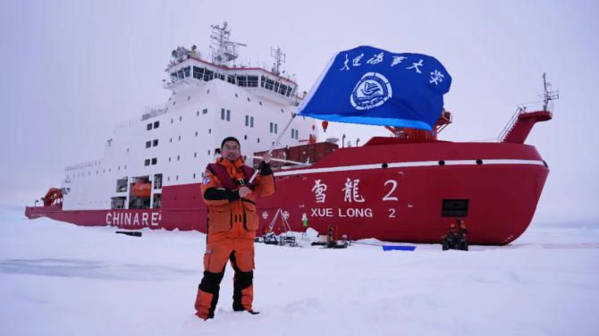 热烈祝贺！世界杯官网李文华教授荣获全国五一劳动奖章！