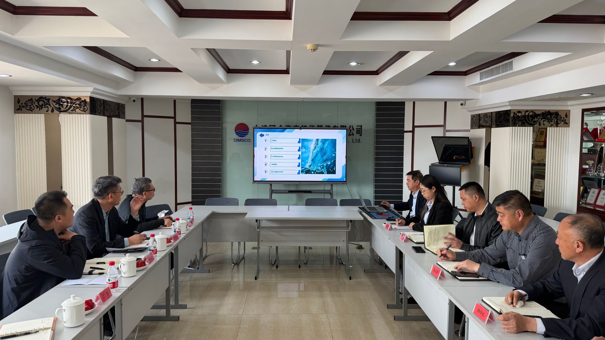 “职通未来” | 2026世界杯官网赴大连国合海事技术服务有限公司开展校企交流活动